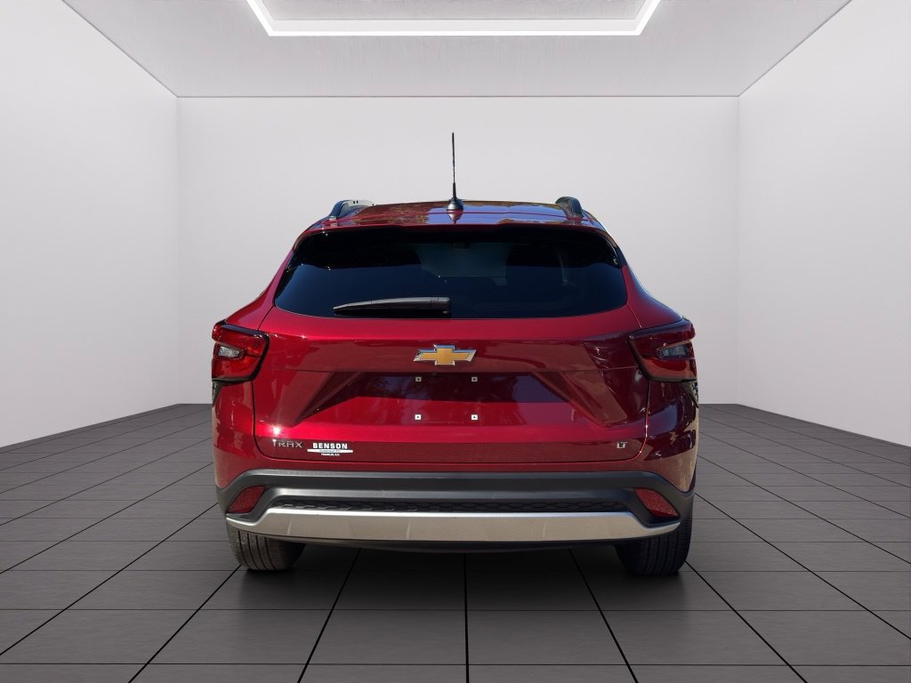 2025 Chevrolet Trax LT - Photo 15