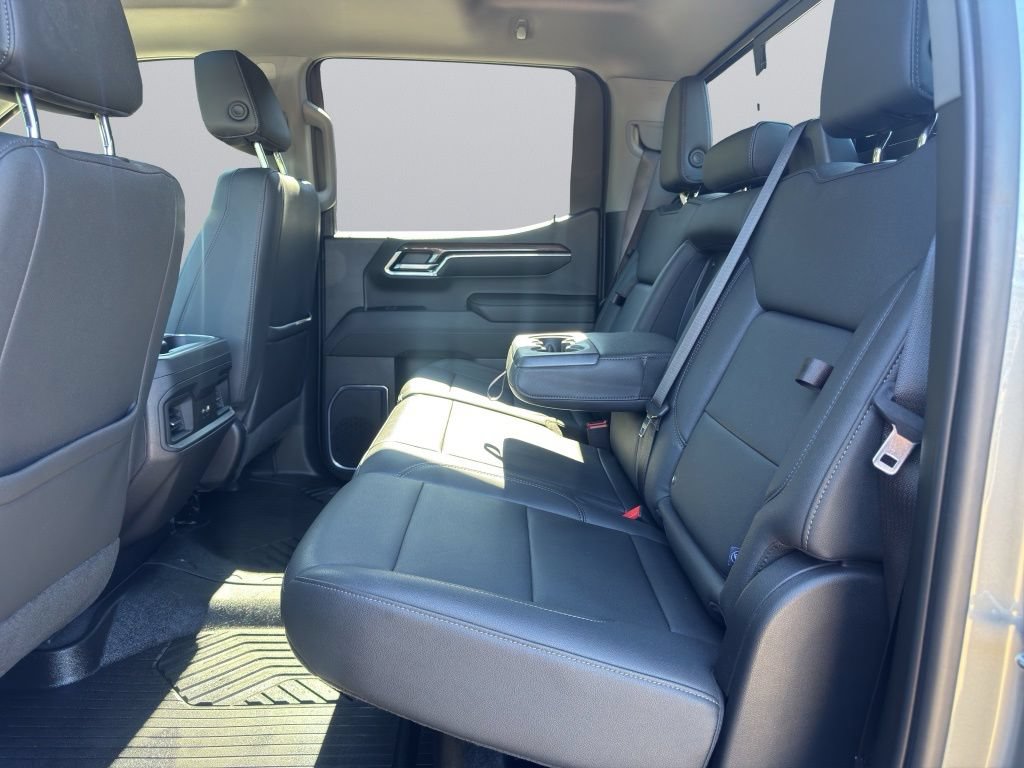 2024 Chevrolet Silverado 1500 LT Trail Boss - Photo 8