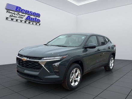 2026 Chevrolet Trax LS SUV