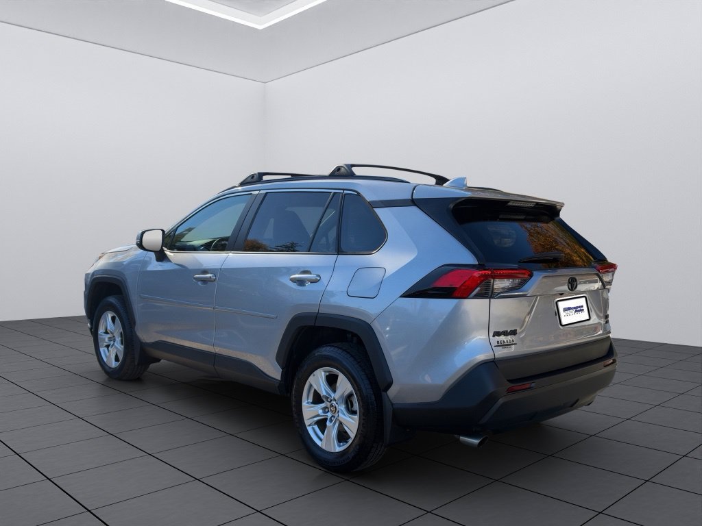 2021 Toyota RAV4 XLE - Photo 15