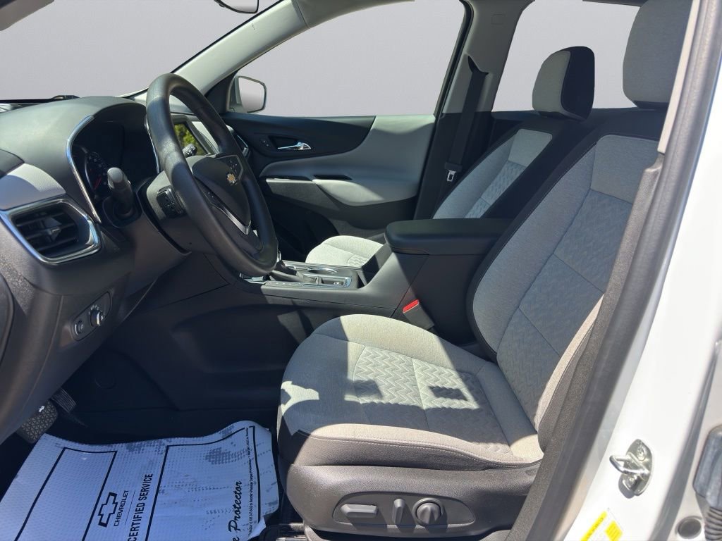 2022 Chevrolet Equinox LS - Photo 3