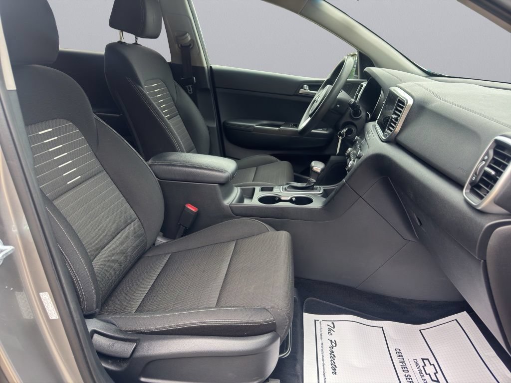 2020 Kia Sportage LX - Photo 12