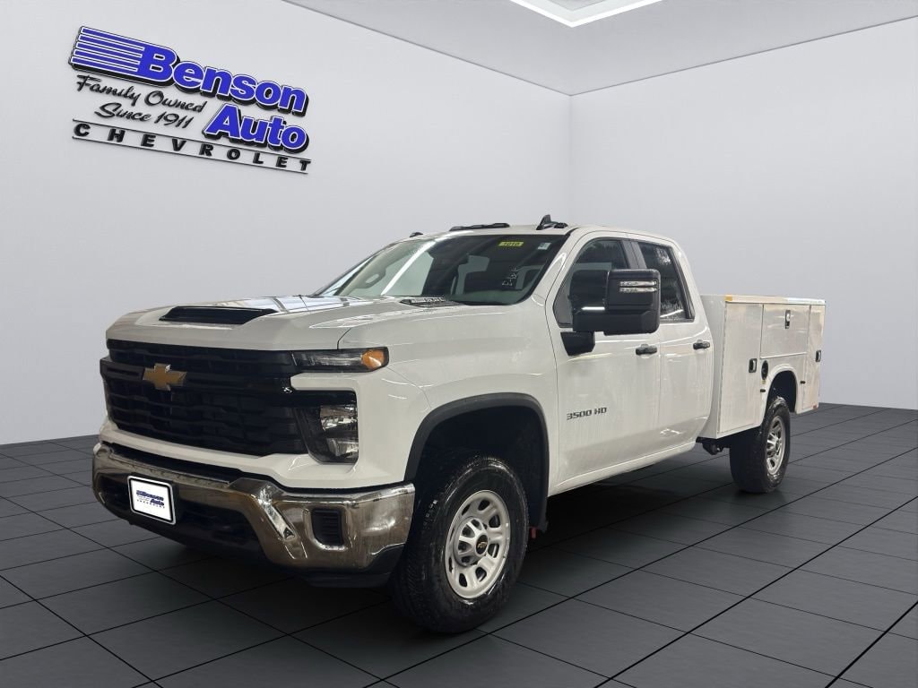 2026 Chevrolet Silverado 3500HD Work Truck's photo