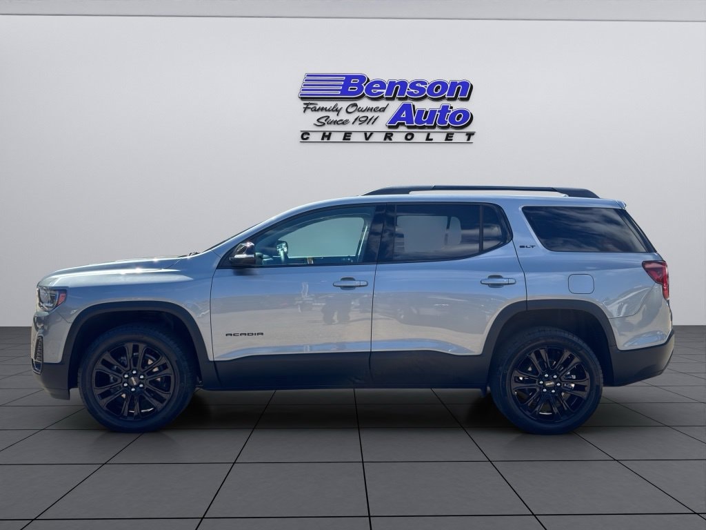 2023 GMC Acadia SLT - Photo 16