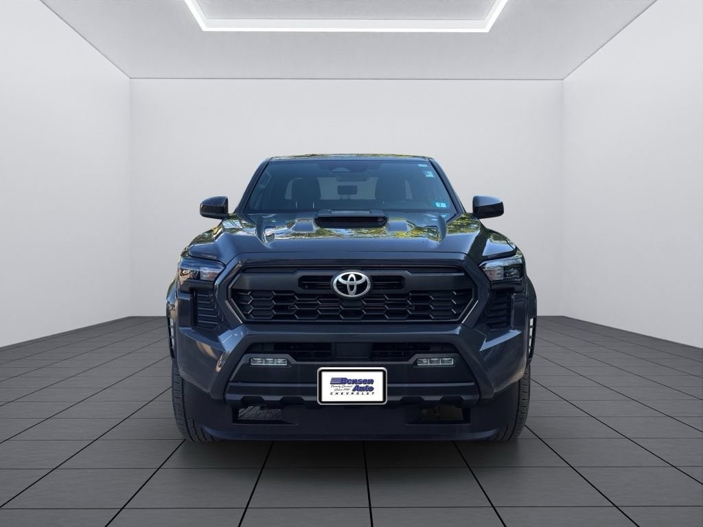 2025 Toyota Tacoma TRD Sport - Photo 12