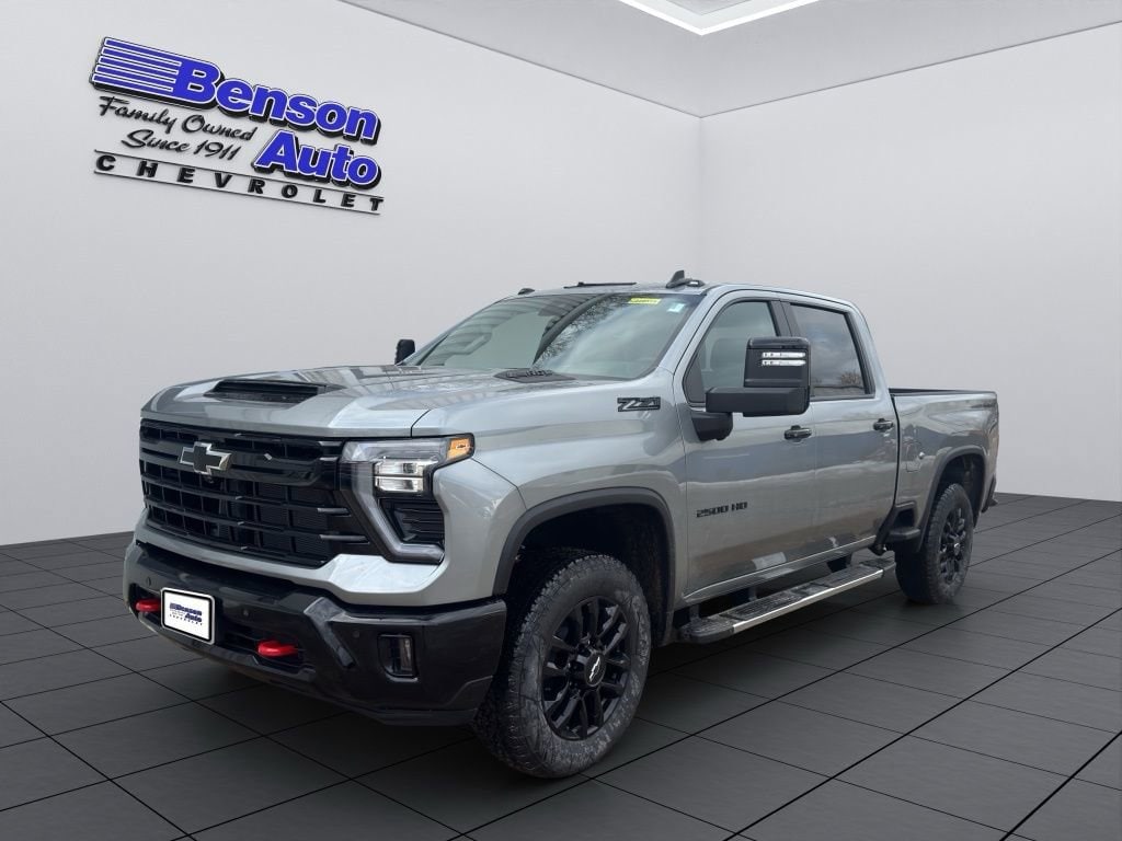 2026 Chevrolet Silverado HD LT's photo
