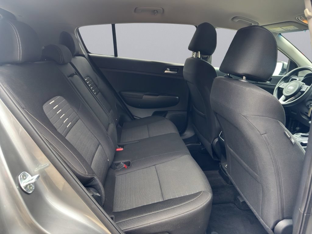2020 Kia Sportage LX - Photo 10