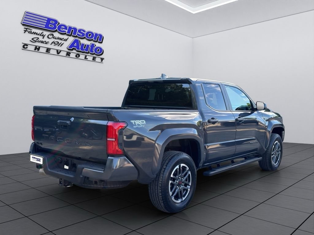 2025 Toyota Tacoma TRD Sport - Photo 16