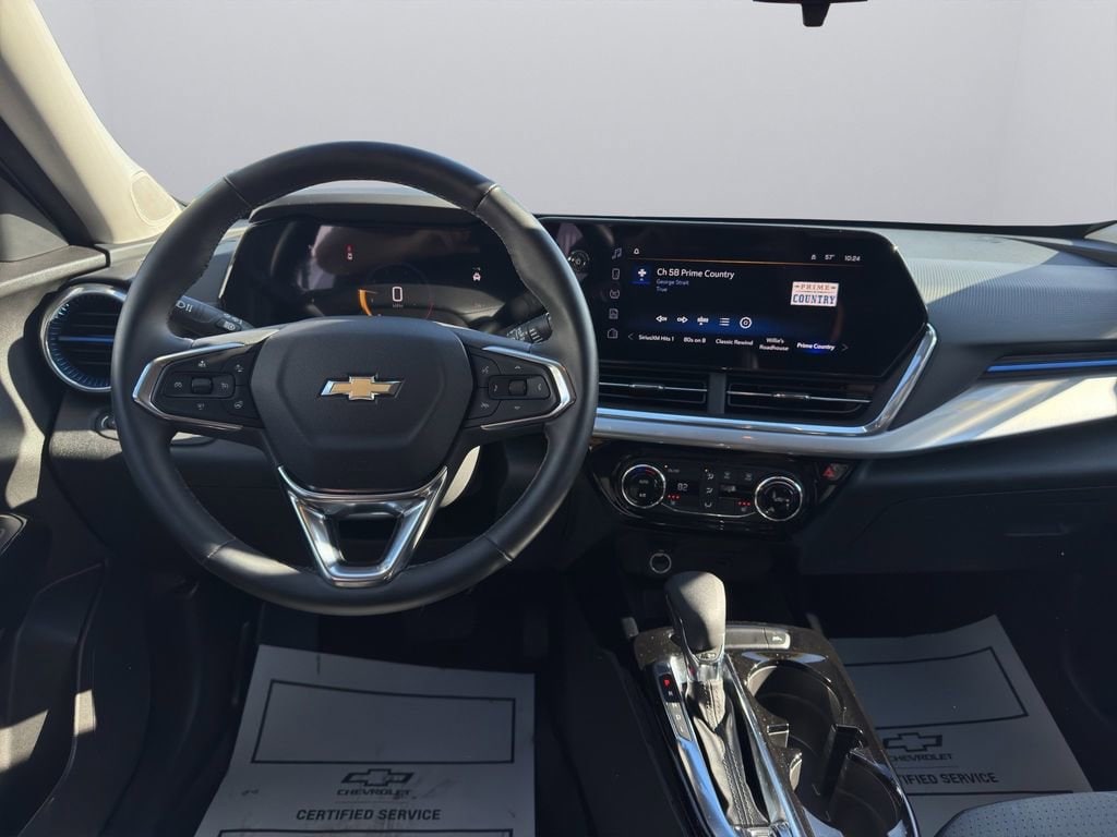 Used 2024 Chevrolet Trax LT SUV