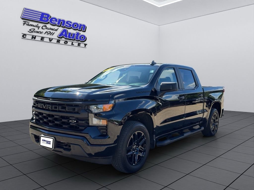 2023 Chevrolet Silverado 1500 Truck Crew Cab 