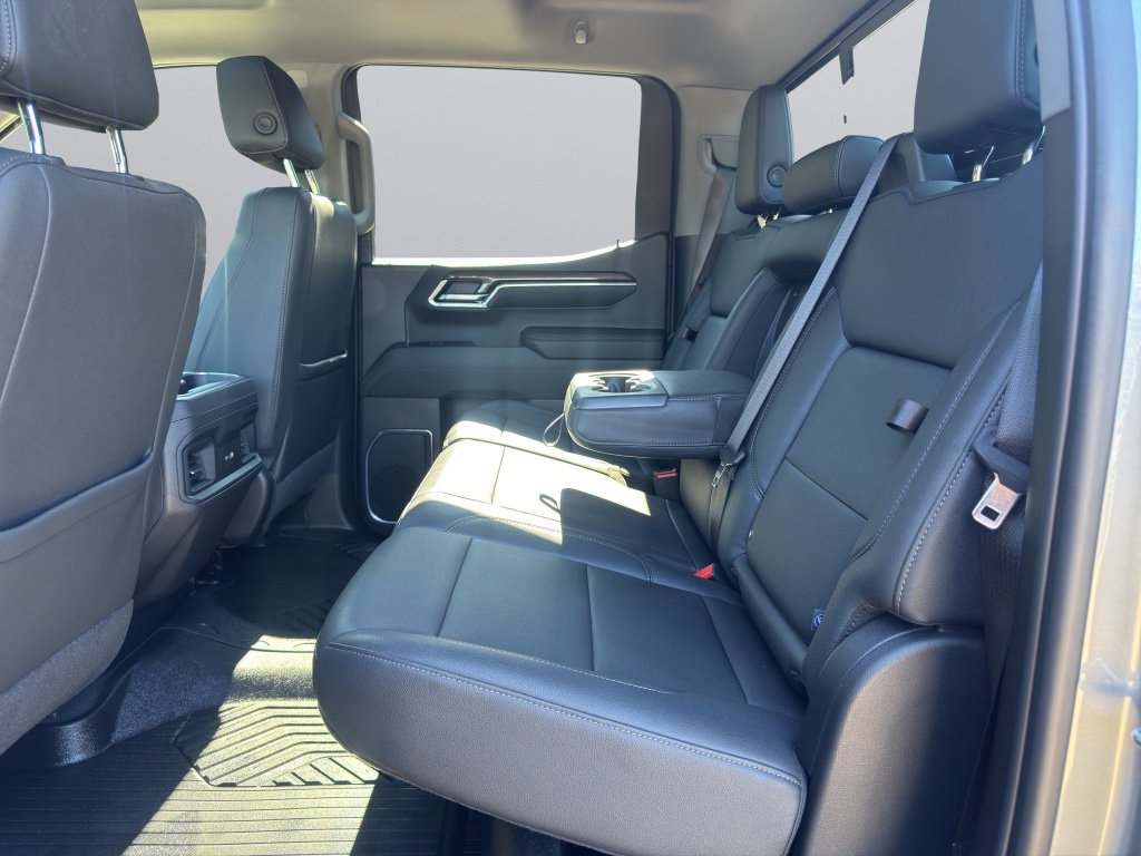 2024 Chevrolet Silverado 1500 LT Trail Boss - Photo 8
