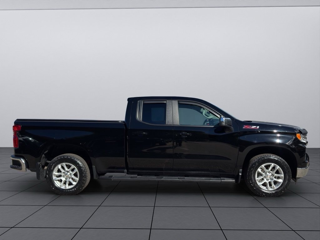 2024 Chevrolet Silverado 1500 LT - Photo 16