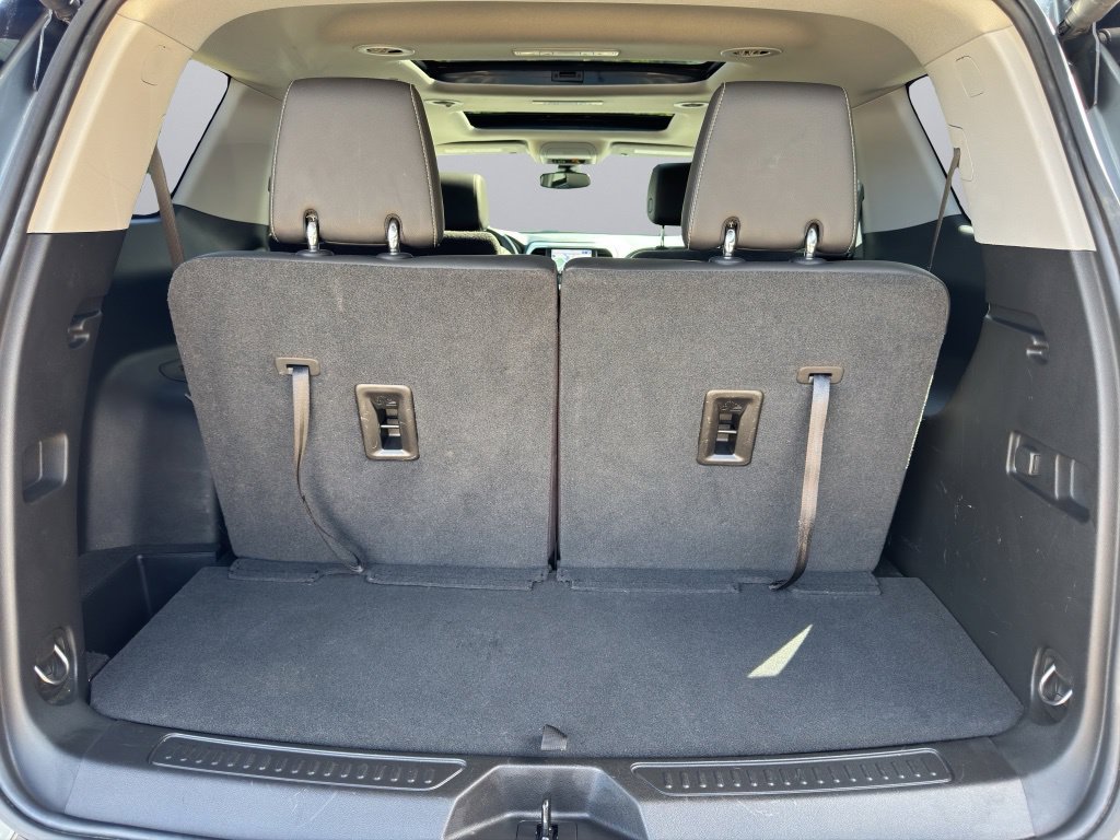 2023 GMC Acadia SLT - Photo 9