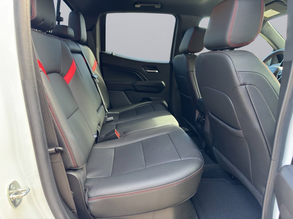 2023 Chevrolet Colorado Z71 - Photo 9