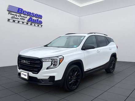 2023 GMC Terrain SLE SUV