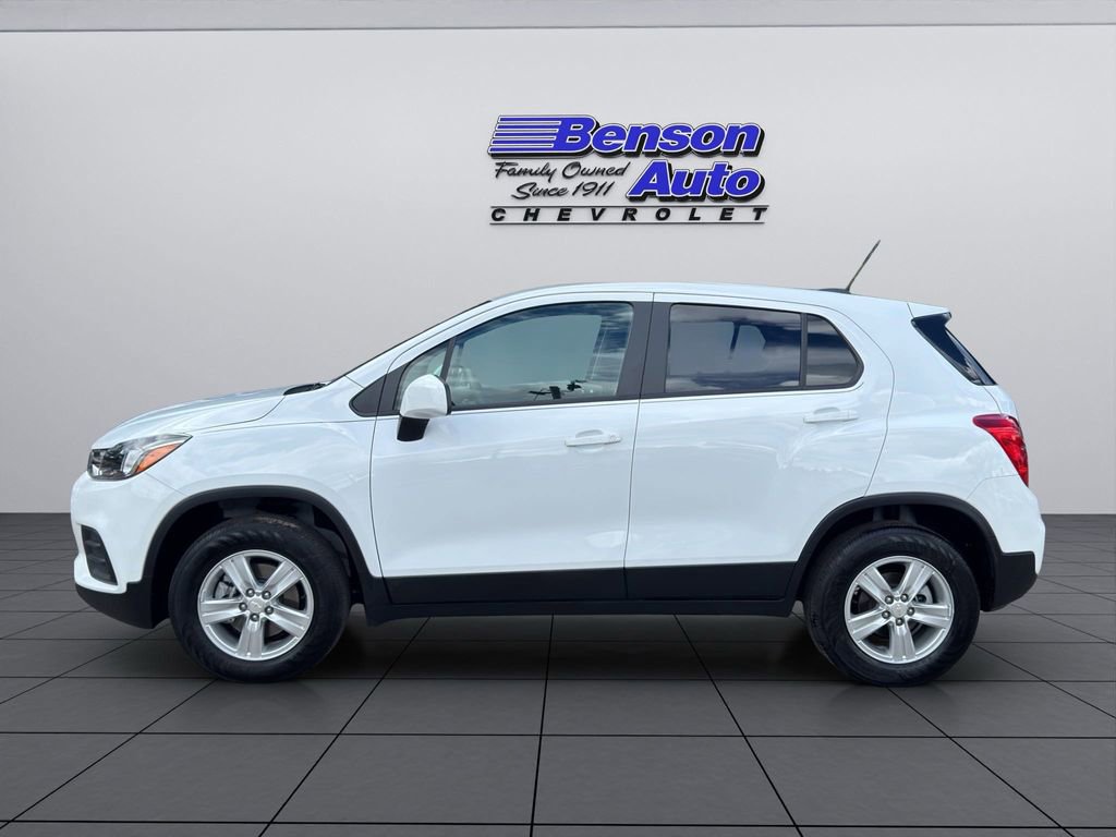 2022 Chevrolet Trax LS - Photo 19