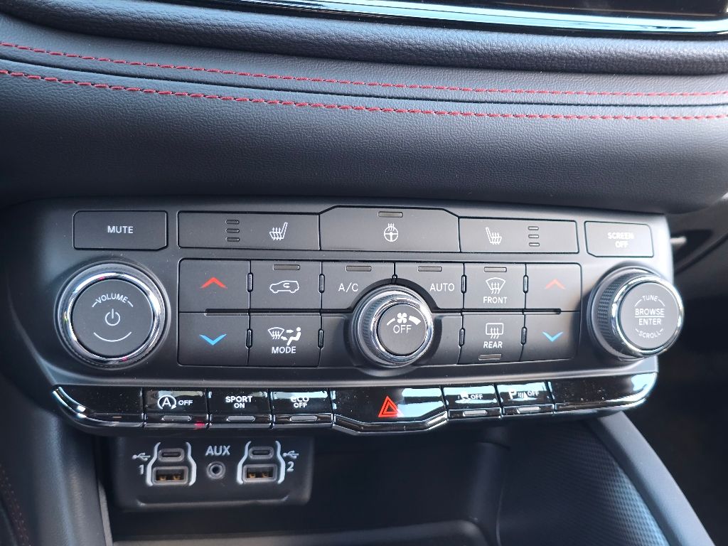 2026 Dodge Durango GT - Photo 11