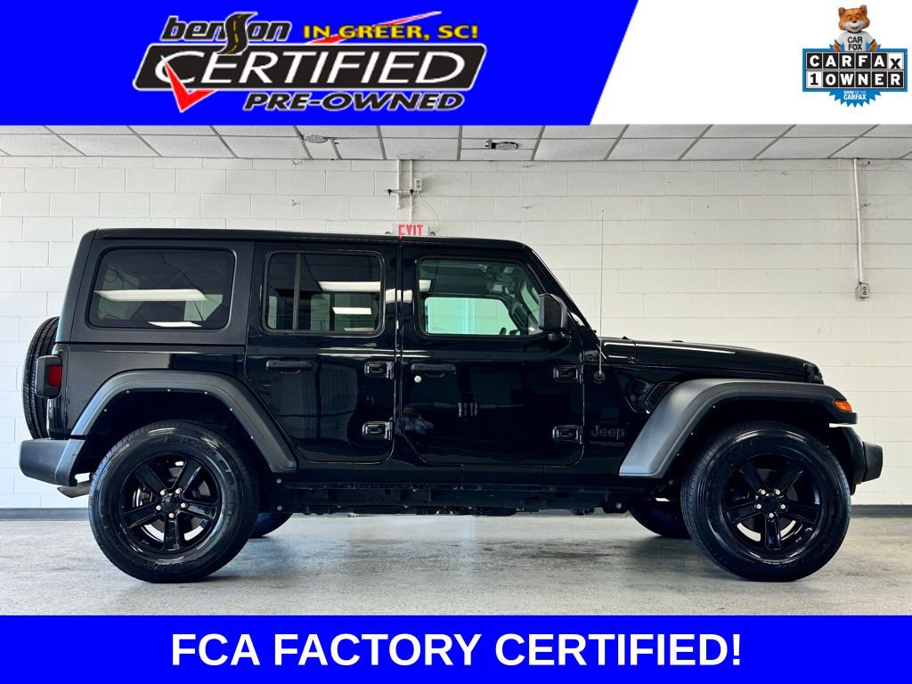 2022 Jeep Wrangler Altitude's photo