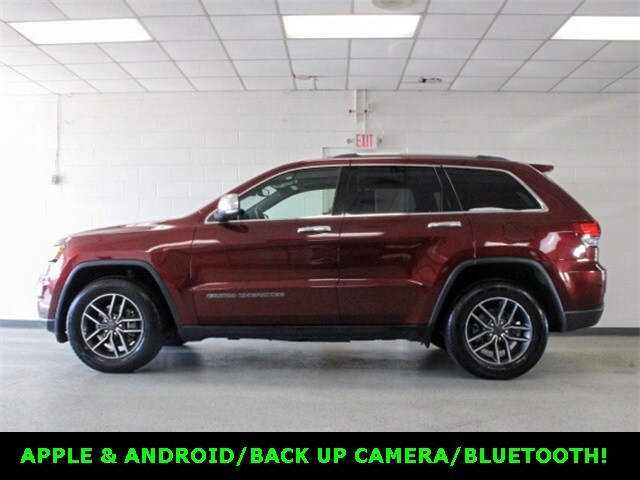 2020 Jeep Grand Cherokee Limited Sport photo 3