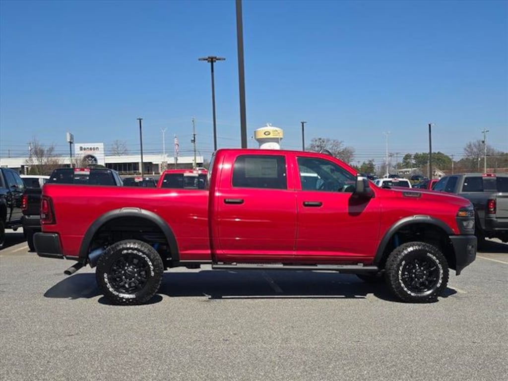 New 2026 Ram 2500 TRADESMAN CREW CAB 4X4 6'4 BOX Pickup
