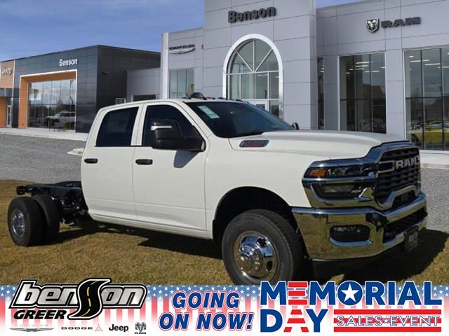 2026 RAM 3500 Tradesman 4X4 Crew Cab's photo