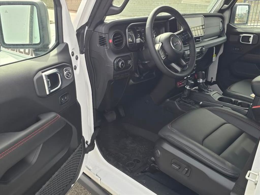 New 2026 Jeep Wrangler 4-DOOR RUBICON X Sport Utility