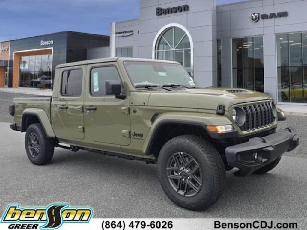 New 2026 Jeep Gladiator SPORT S 4X4 Pickup