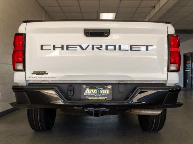 2023 Chevrolet Colorado Z71 photo 4