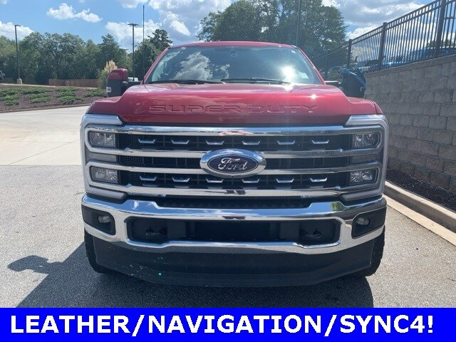 2023 Ford F-350 photo 2