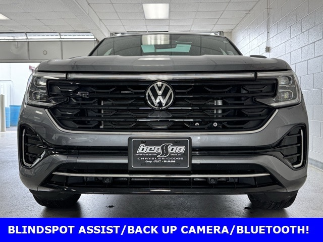 Used 2024 Volkswagen Atlas Cross Sport SEL R-LINE with VIN 1V2AE2CAXRC213392 for sale in Greer, SC