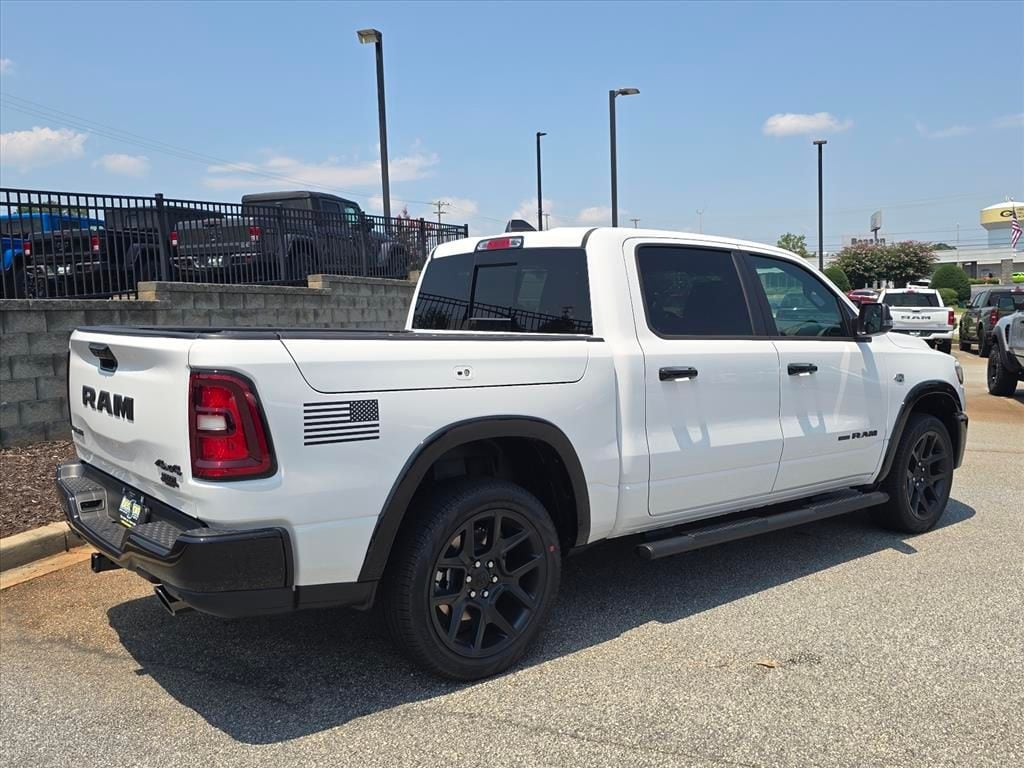 New 2026 Ram 1500 LARAMIE CREW CAB 4X4 5'7 BOX Pickup