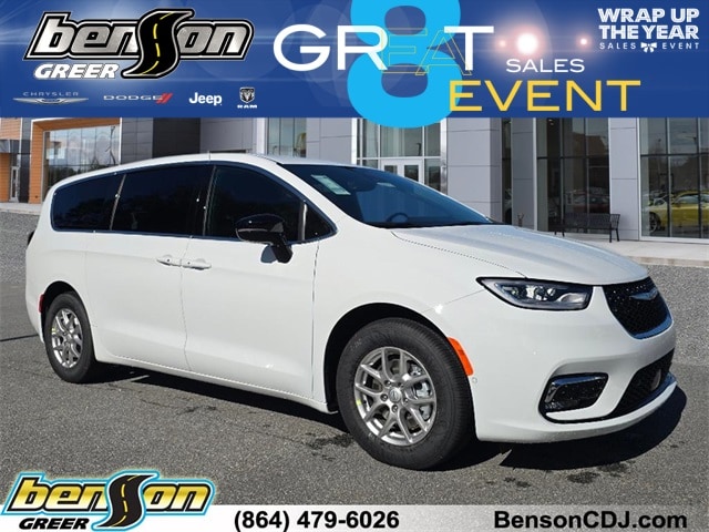 2026 Chrysler Pacifica Select's photo