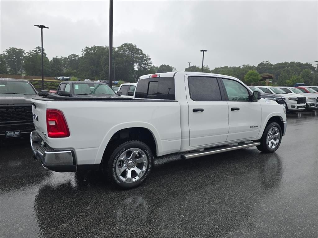 New 2026 Ram 1500 BIG HORN CREW CAB 4X4 6'4 BOX Pickup