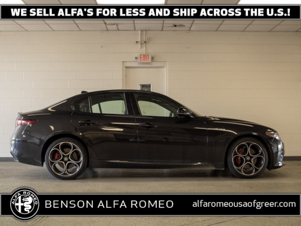 Used 2022 Alfa Romeo Giulia Veloce Sedan