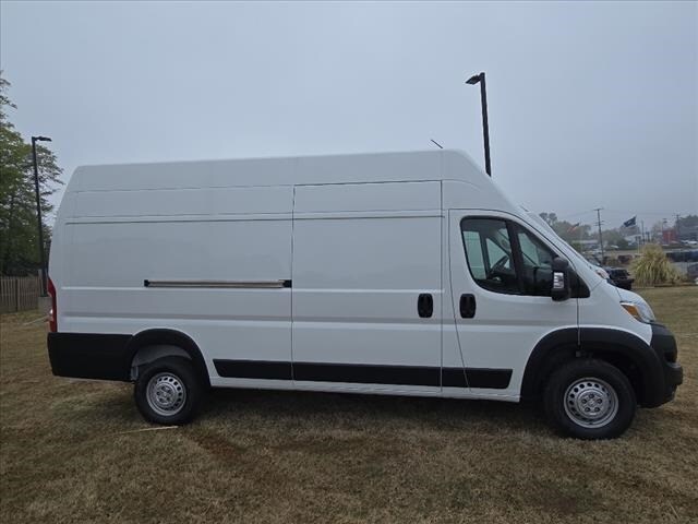 2025 Ram ProMaster 3500 photo 2