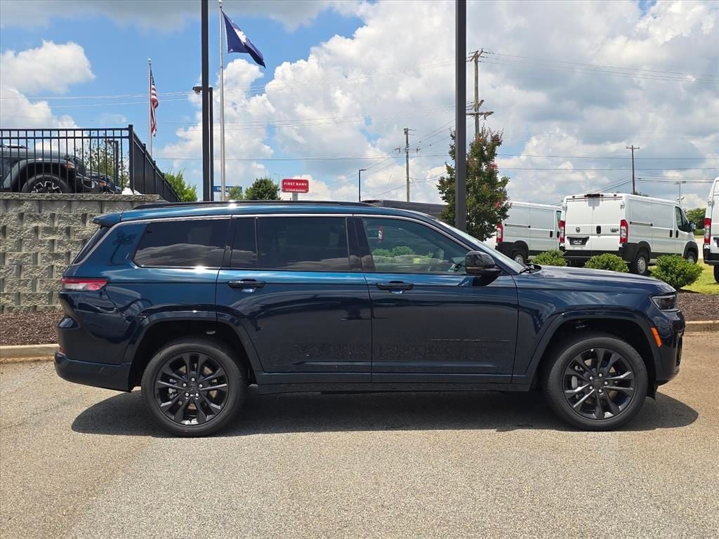 New 2026 Jeep Grand Cherokee L LIMITED RESERVE 4X4 Sport Utility