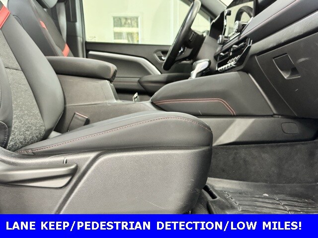 2023 Chevrolet Colorado Z71 photo 3