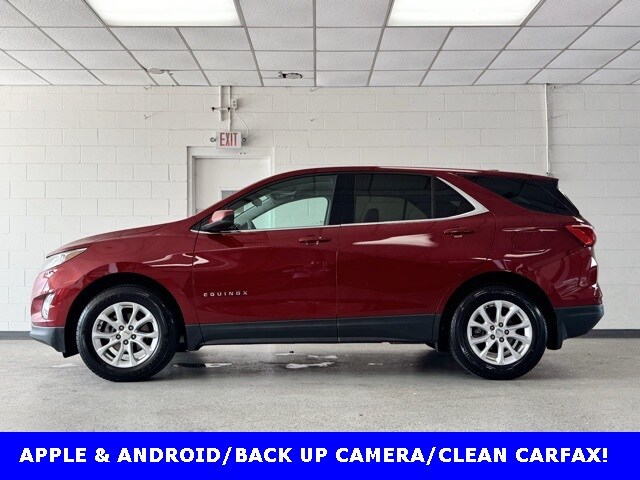 2020 Chevrolet Equinox LT photo 2