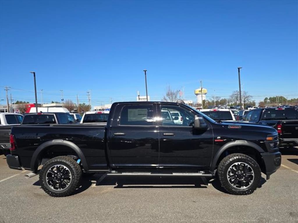 New 2026 Ram 2500 WARLOCK CREW CAB 4X4 6'4 BOX Pickup