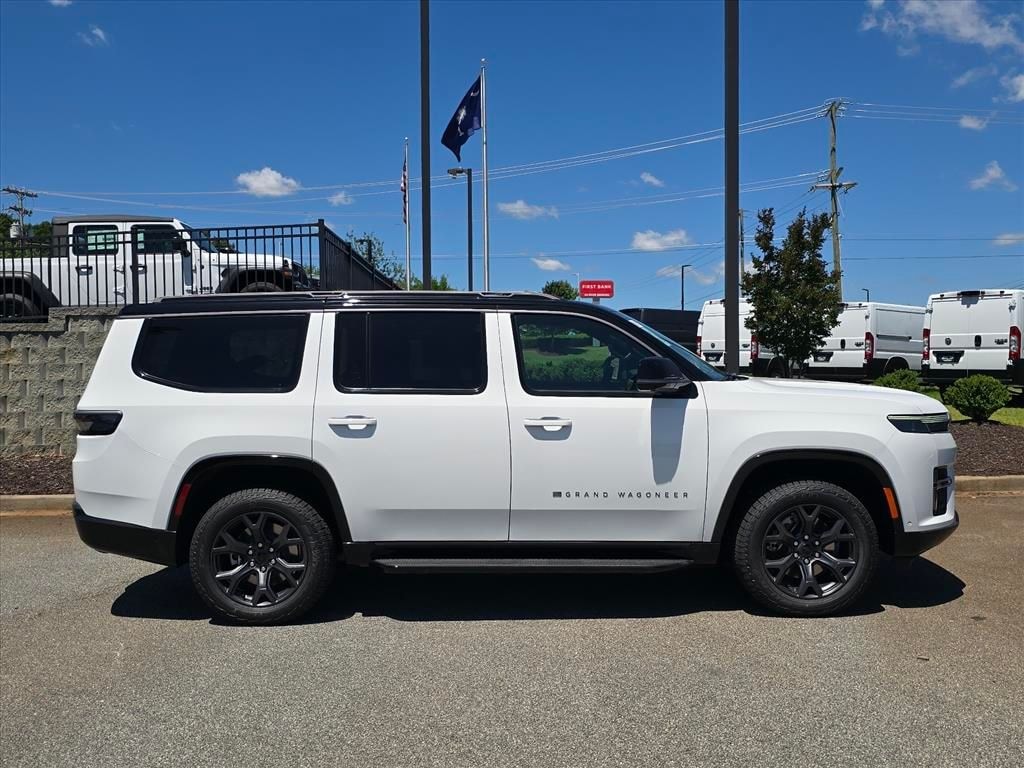 New 2026 Jeep Grand Wagoneer UPLAND 4X4 Sport Utility
