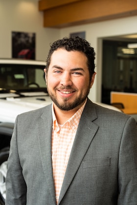 Staff member Chris Collins from ID_985fb2