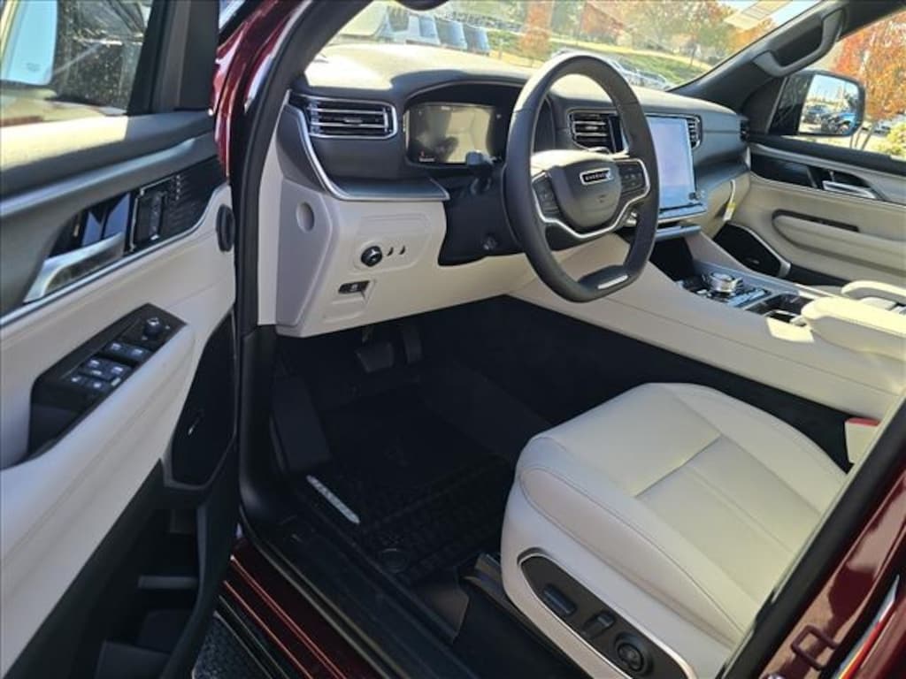 New 2025 Jeep Wagoneer LIMITED 4X4 Sport Utility