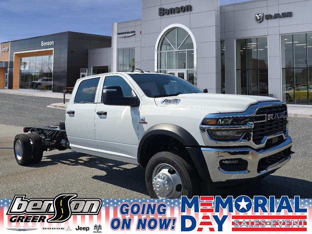 2026 RAM 5500 Big Horn 4X4 Crew Cab DRW 197" WB's photo
