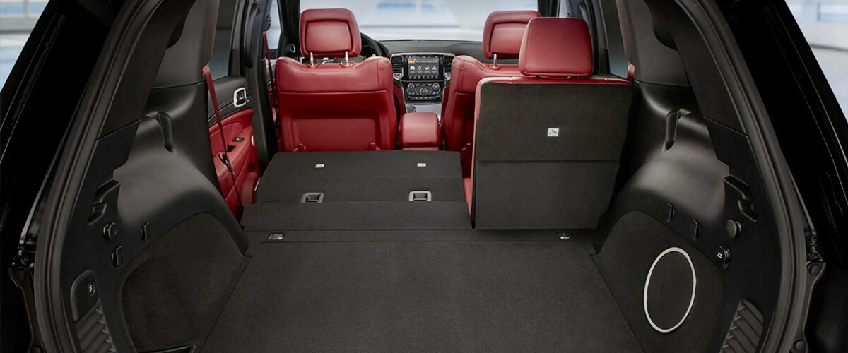 2019JeepGrandCherokee3.jpg