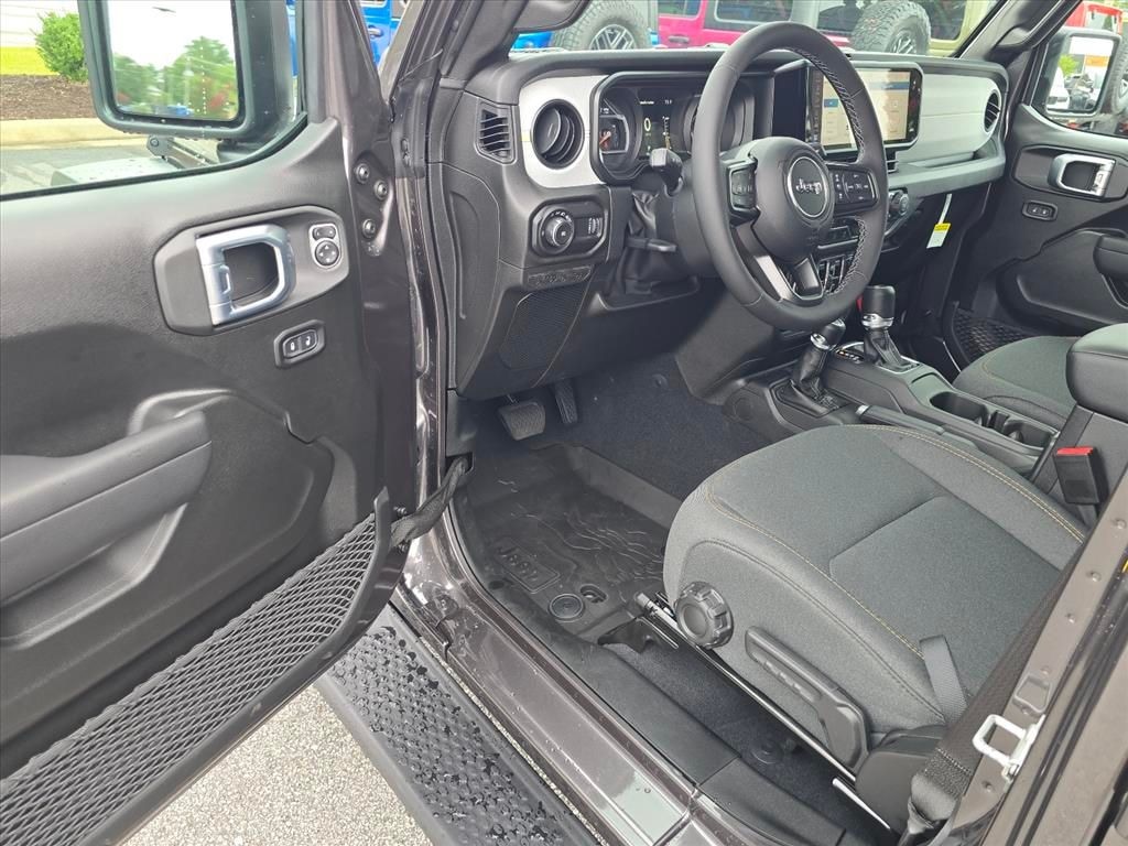 New 2026 Jeep Wrangler 4-DOOR SPORT S Sport Utility