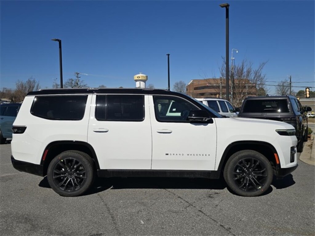 New 2026 Jeep Grand Wagoneer SUMMIT OBSIDIAN 4X4 Sport Utility