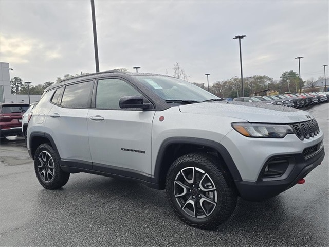 2026 Jeep Compass Trailhawk's photo