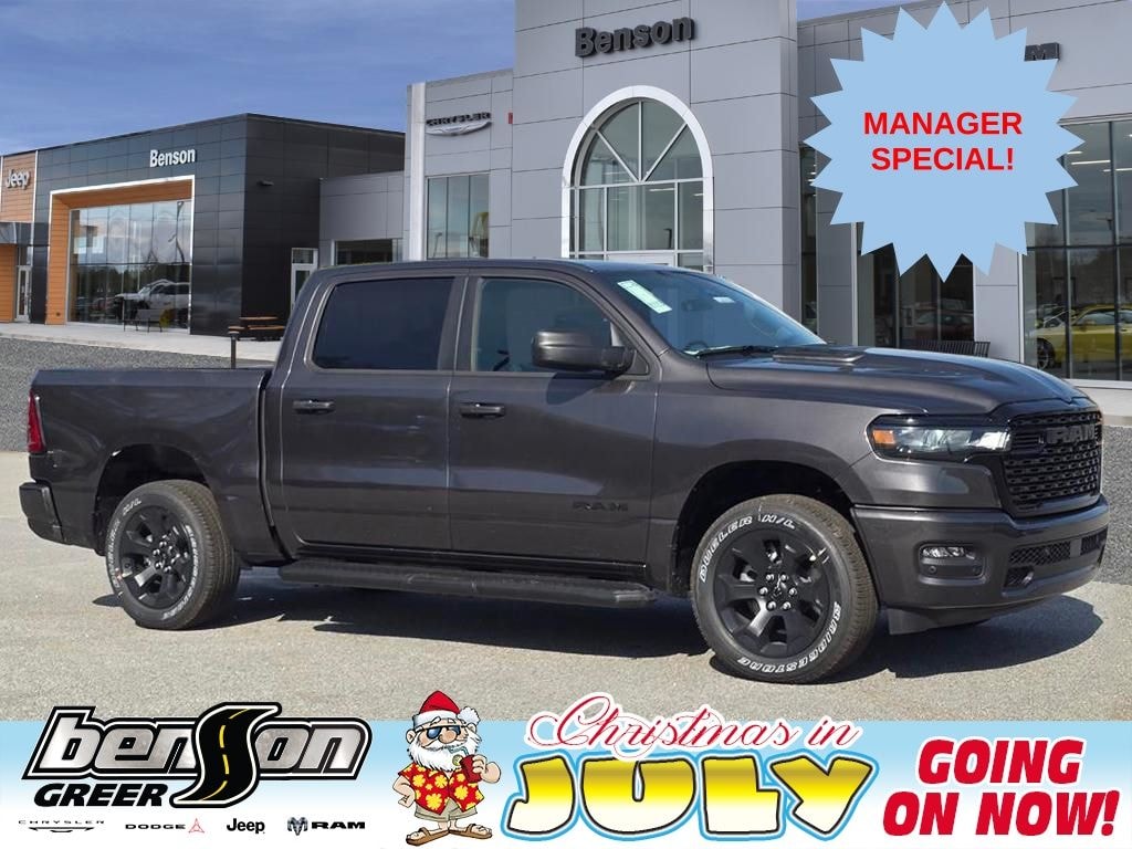 New 2026 Ram 1500 EXPRESS CREW CAB 4X4 5'7 BOX Pickup