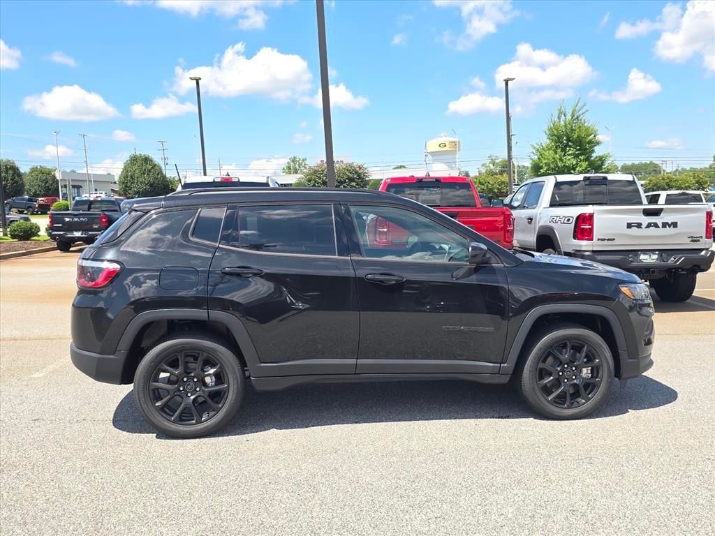 New 2026 Jeep Compass LATITUDE ALTITUDE 4X4 Sport Utility