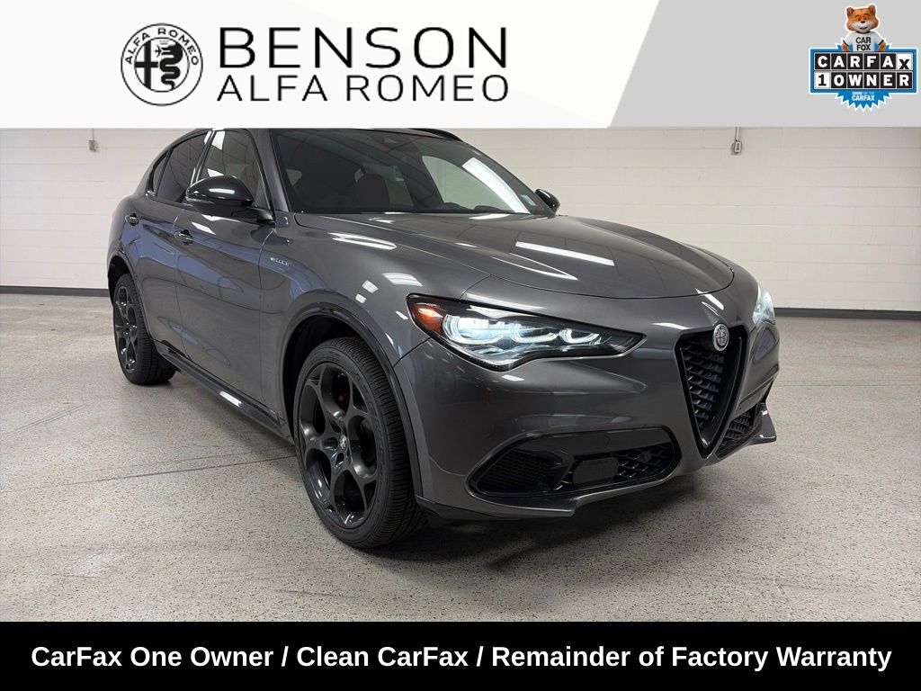 2024 Alfa Romeo Stelvio